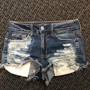 American Eagle shorts distressed size 4